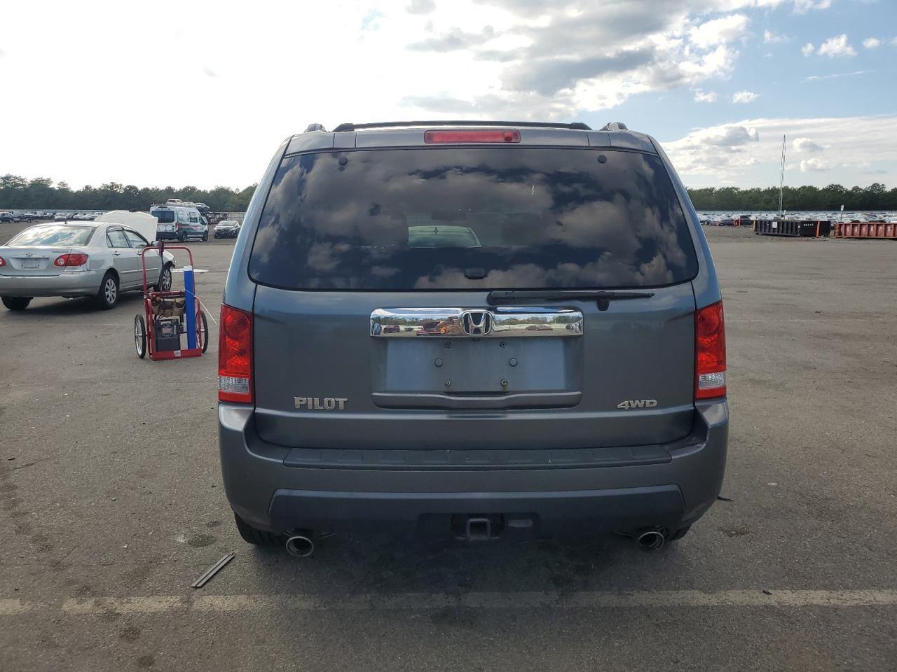 2010 HONDA PILOT