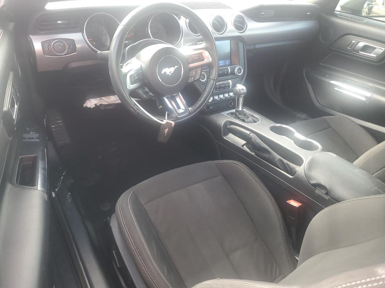 2020 FORD MUSTANG