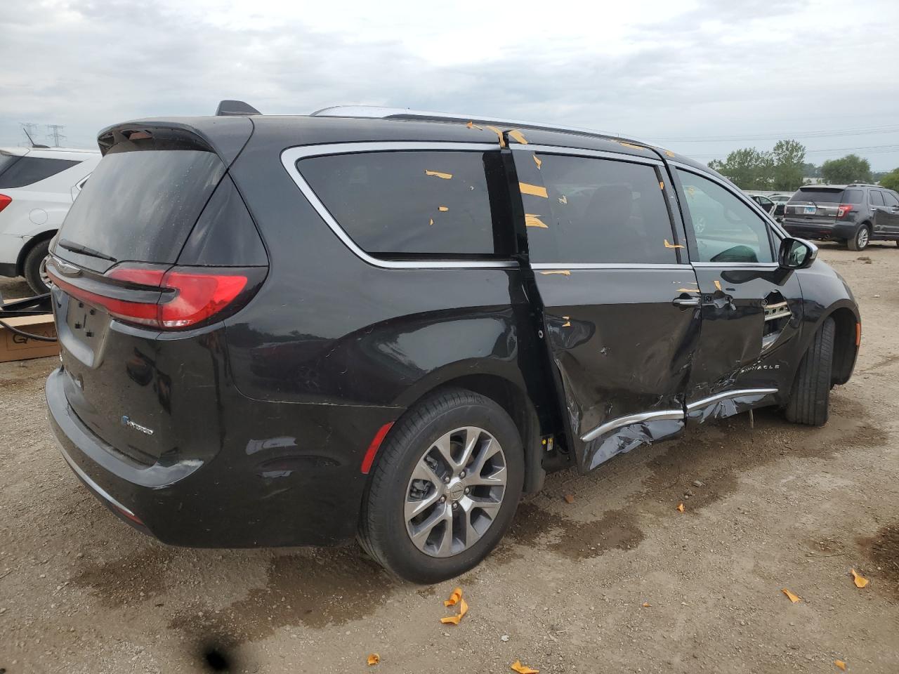2023 CHRYSLER Pacifica