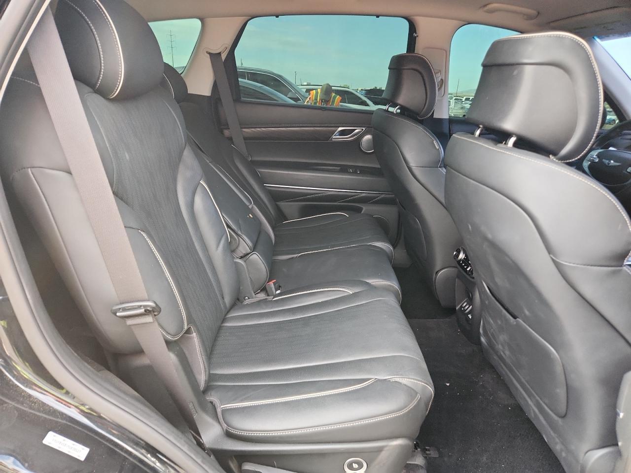 2021 GENESIS GV80