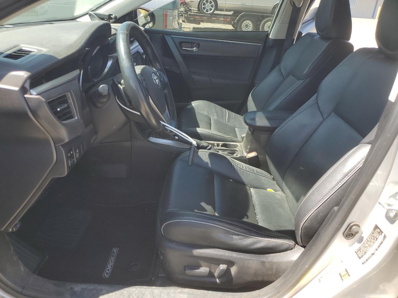 2015 TOYOTA COROLLA