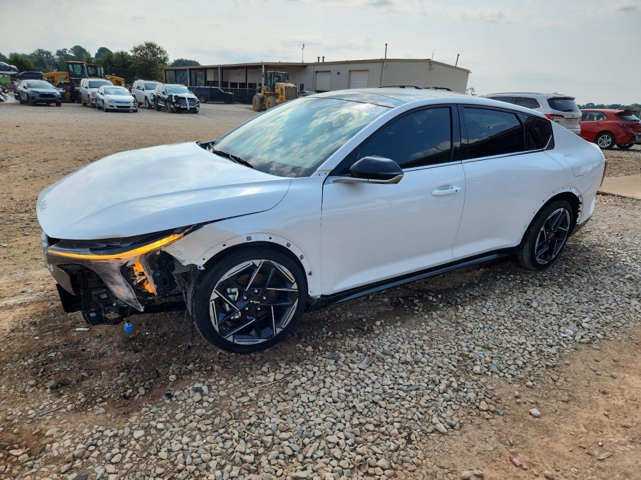 2025 KIA K4