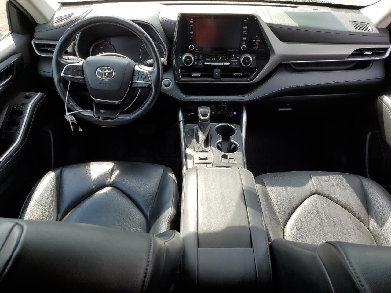 2021 TOYOTA HIGHLANDER