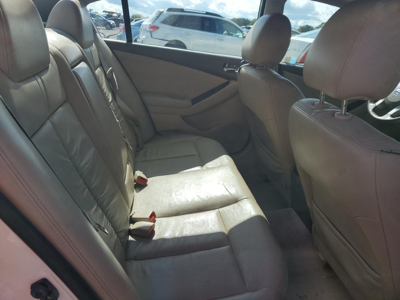 2012 NISSAN ALTIMA