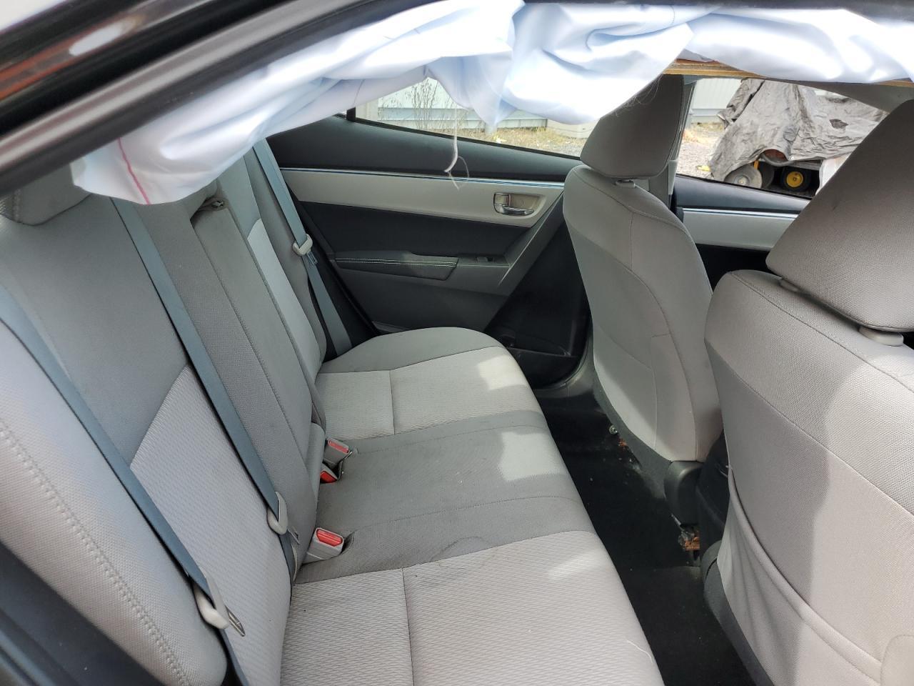 2015 TOYOTA COROLLA