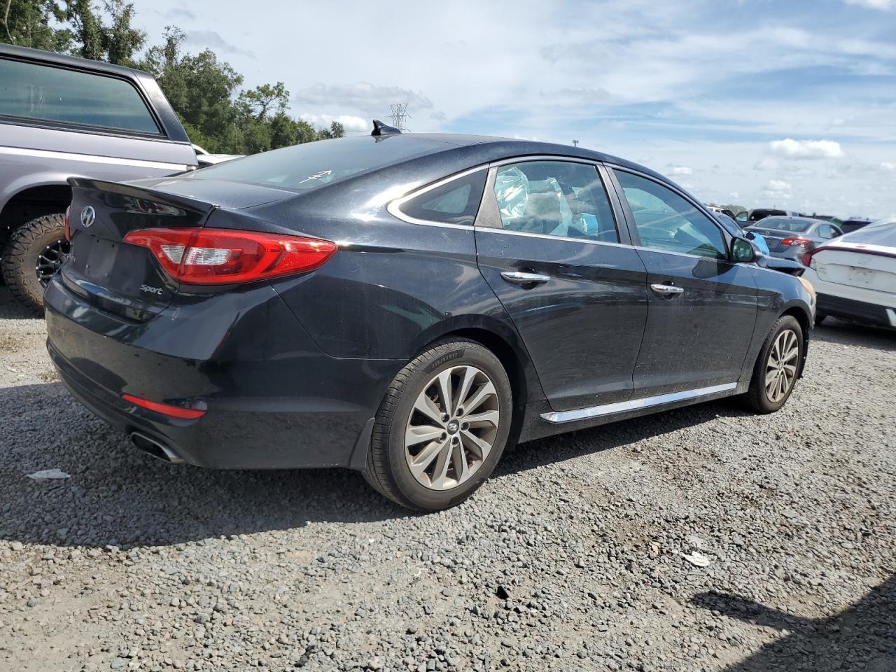 2016 HYUNDAI SONATA