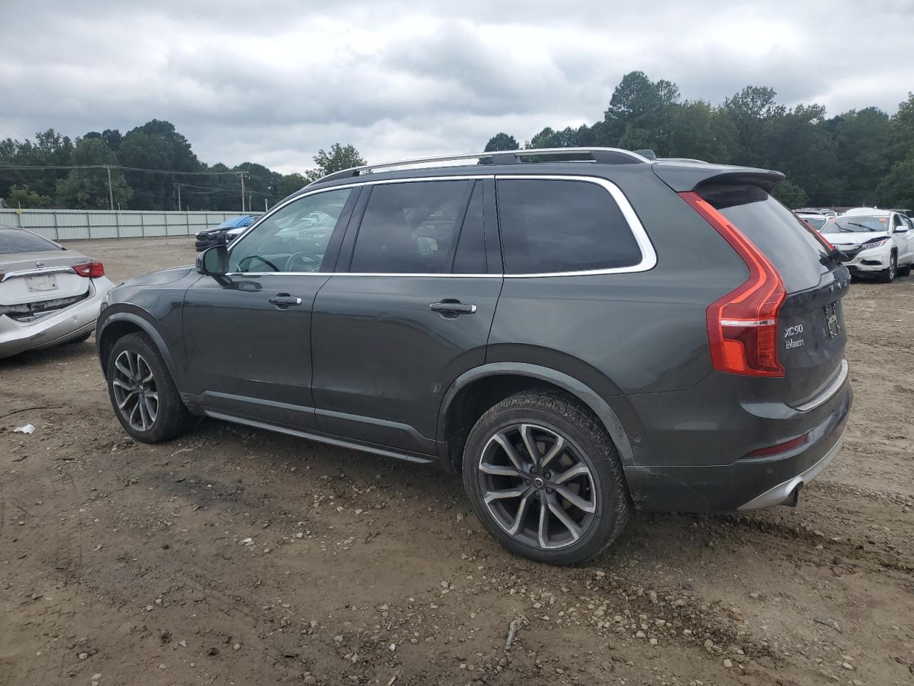 2018 VOLVO XC90