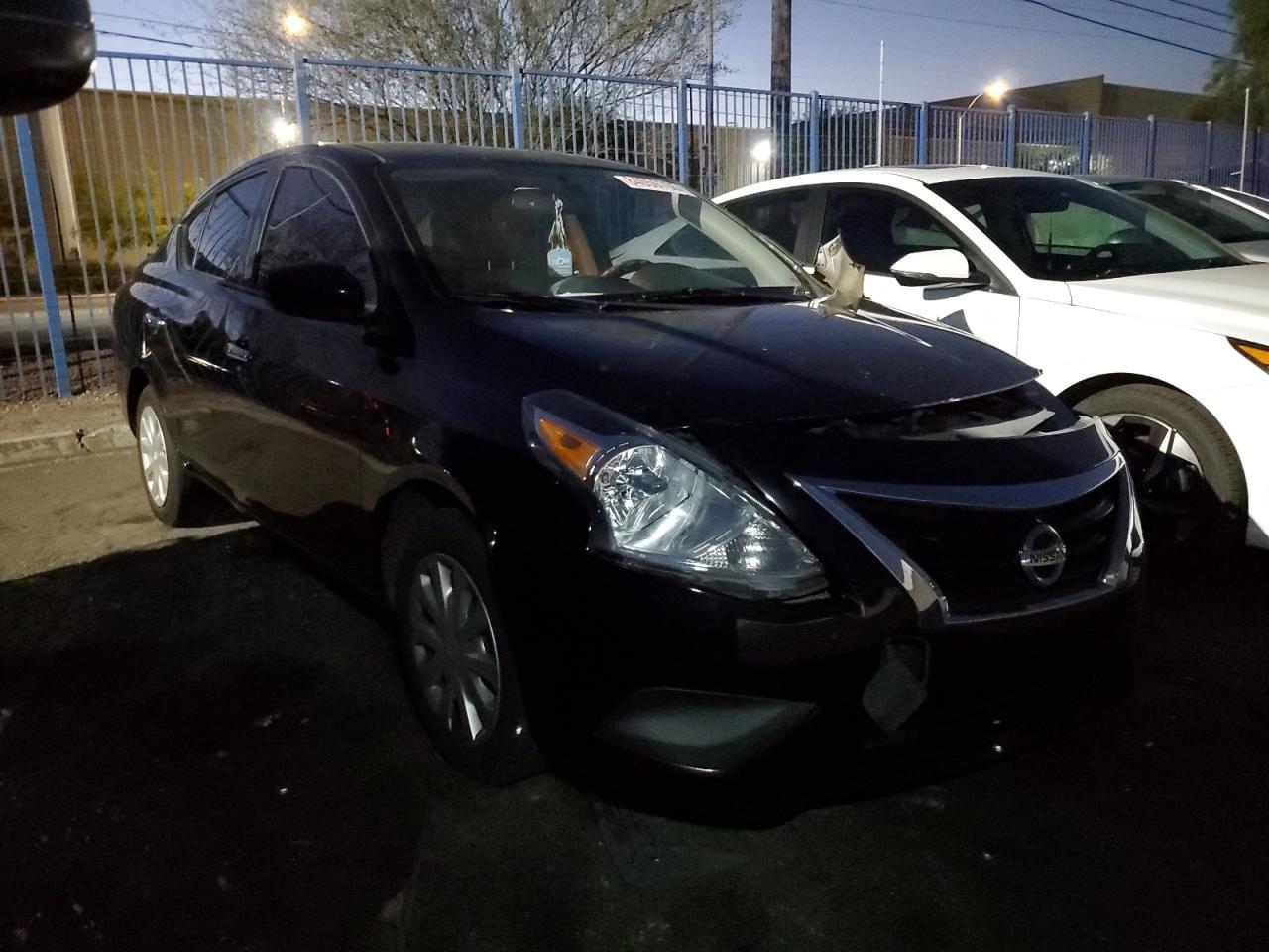2016 NISSAN VERSA