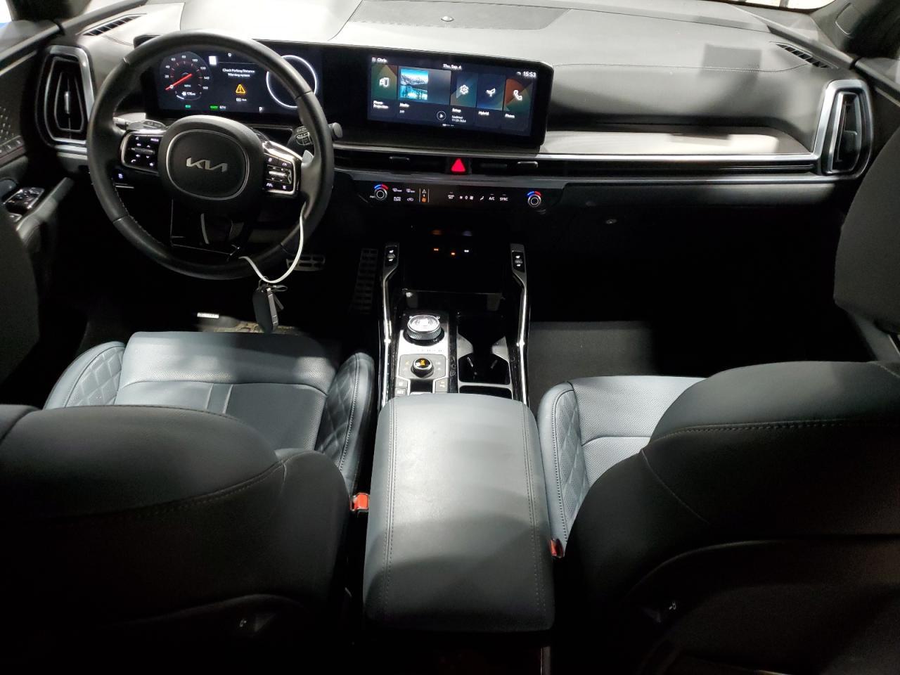 2025 KIA SORENTO