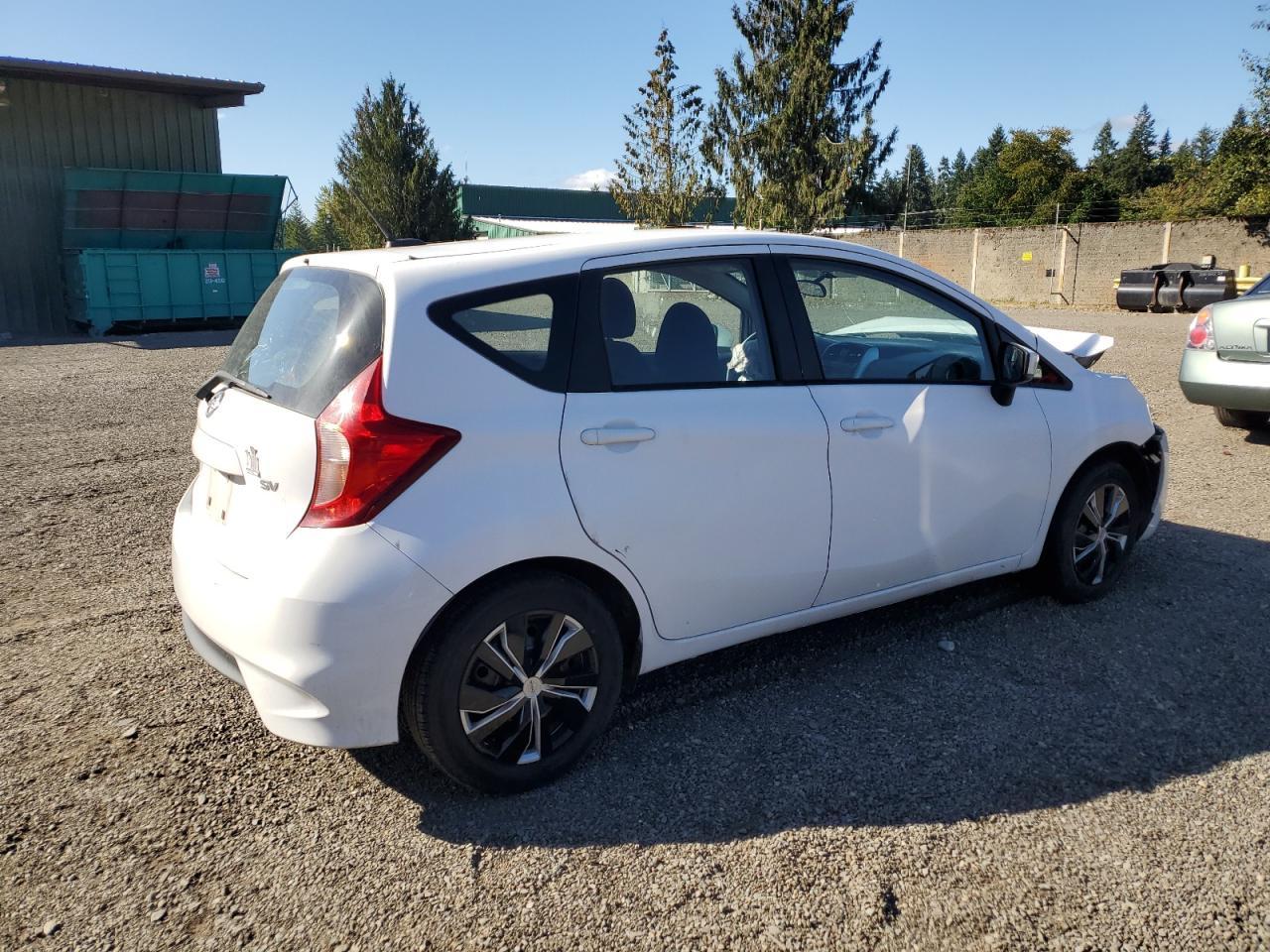 2017 NISSAN Versa Note