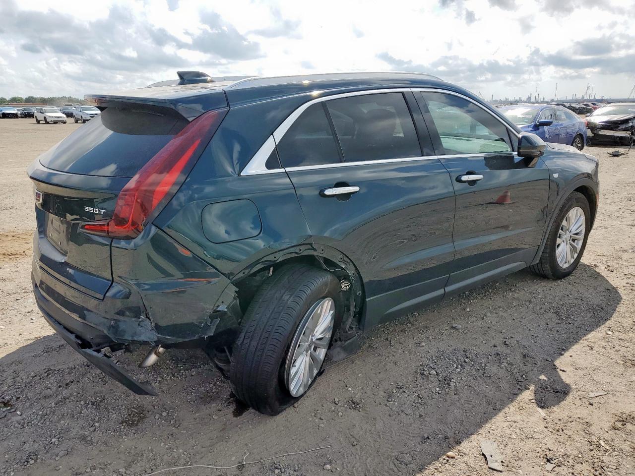 2024 CADILLAC XT4