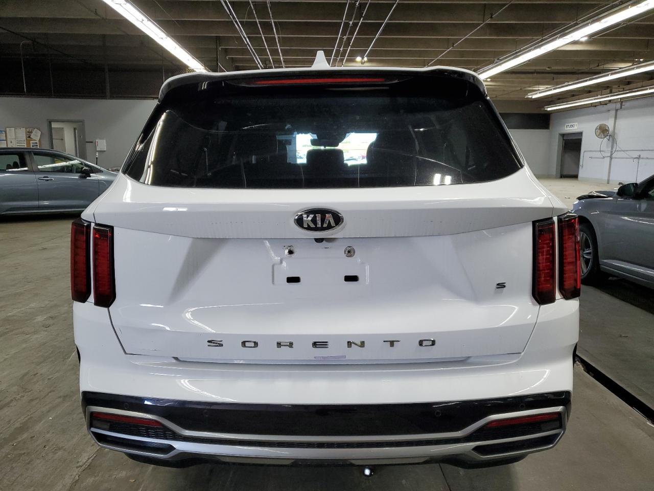 2021 KIA SORENTO
