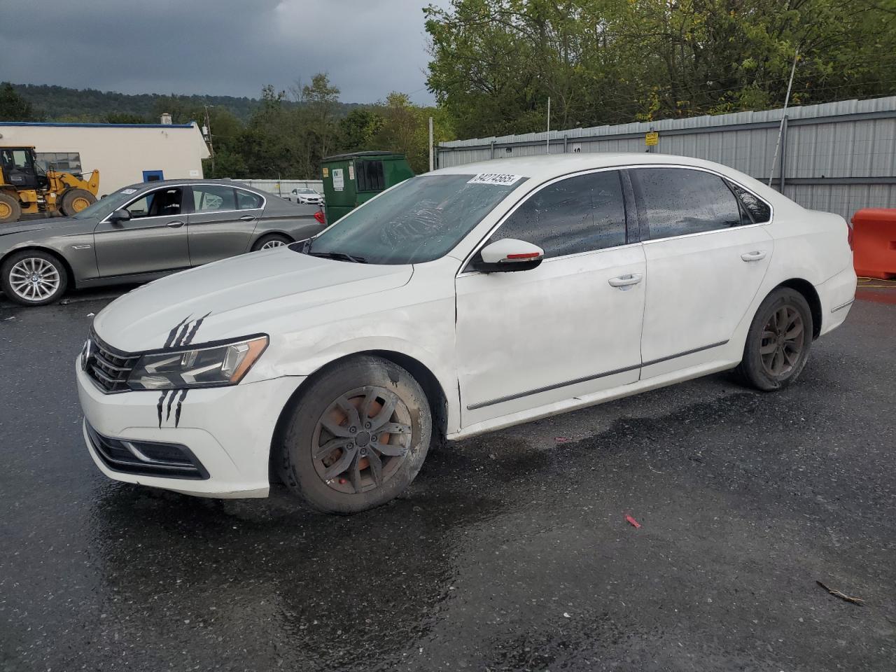 2016 VOLKSWAGEN Passat