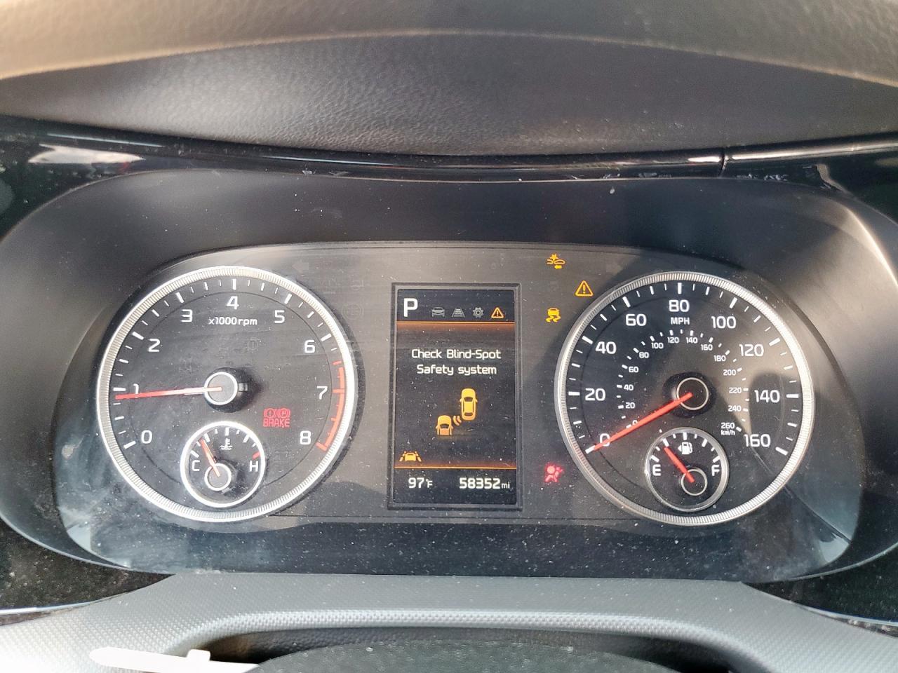 2023 KIA K5