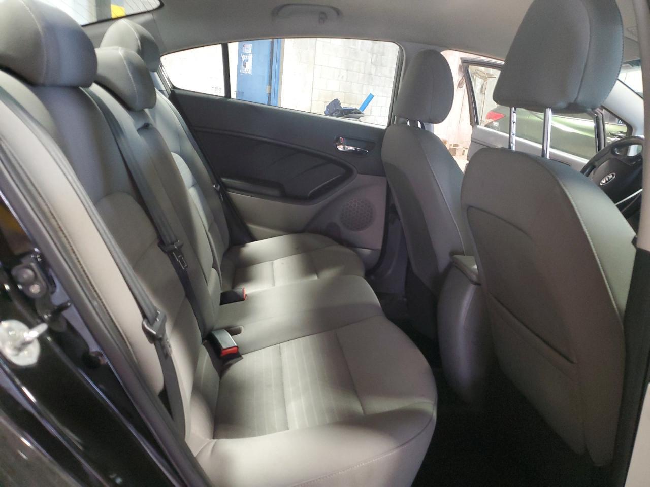 2015 KIA FORTE