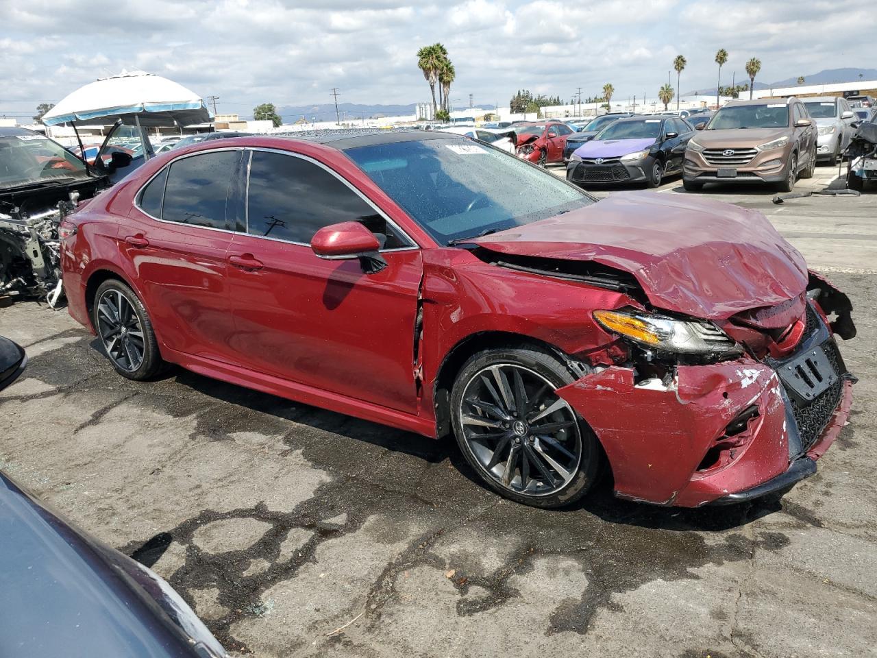 2018 TOYOTA CAMRY