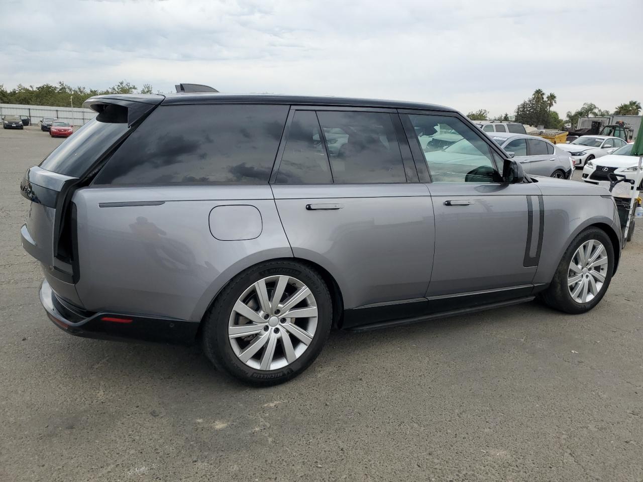 2024 LAND ROVER RANGE ROVER