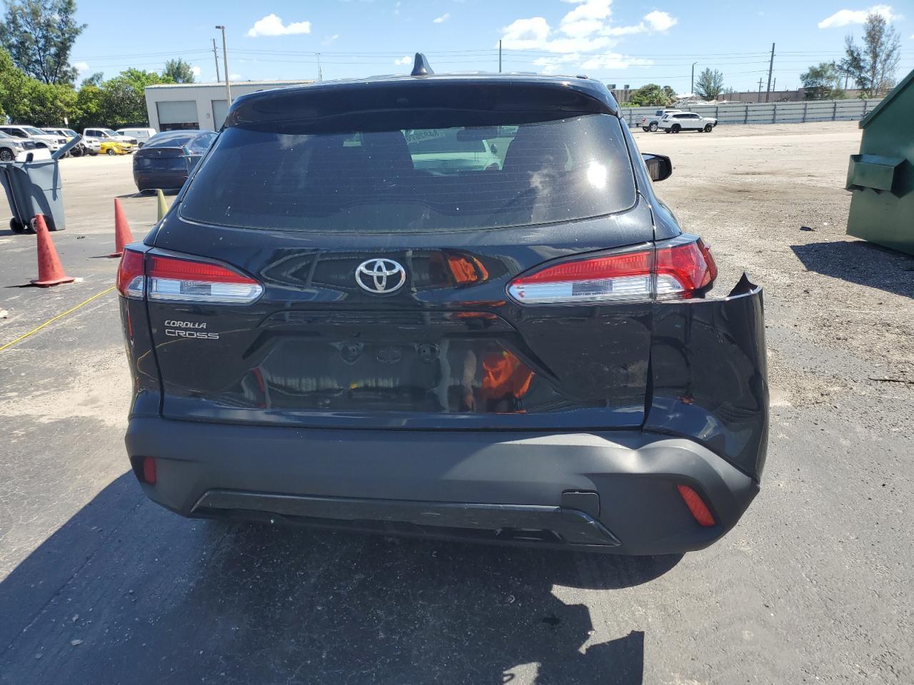 2022 TOYOTA Corolla Cross