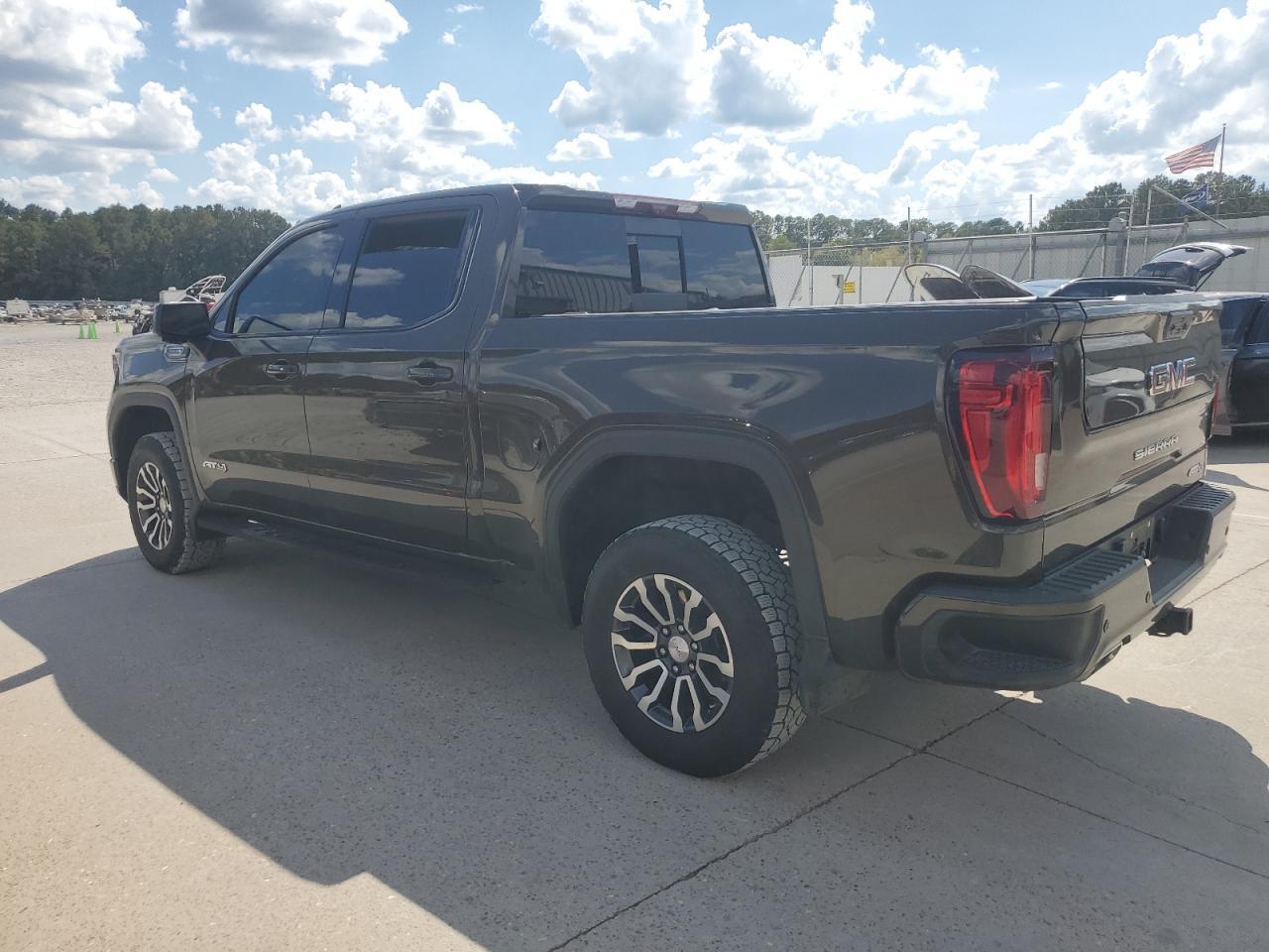 2023 GMC Sierra