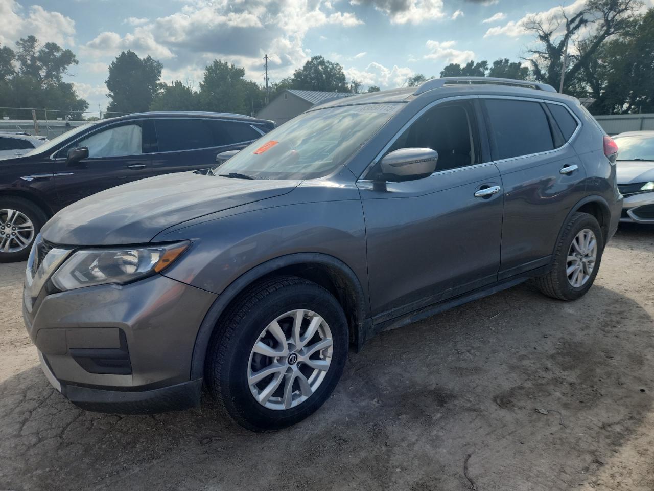 2018 NISSAN ROGUE