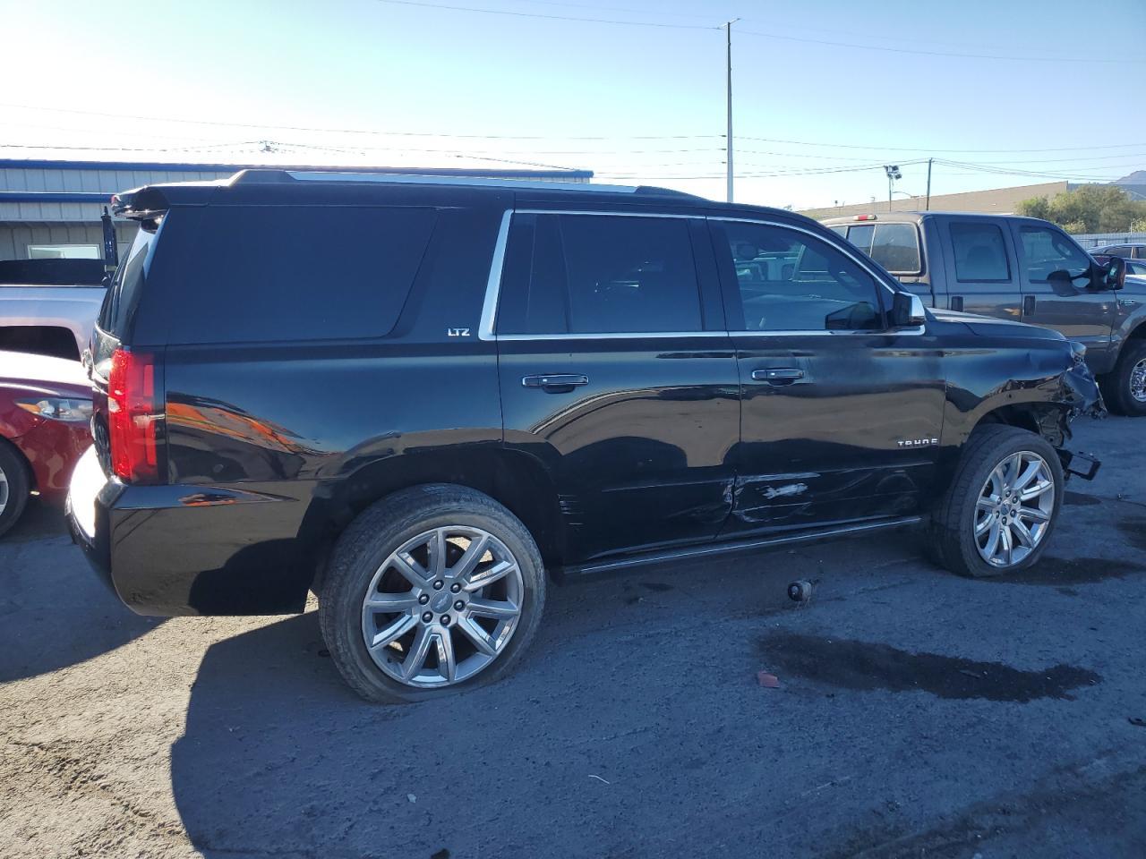 2016 CHEVROLET Tahoe