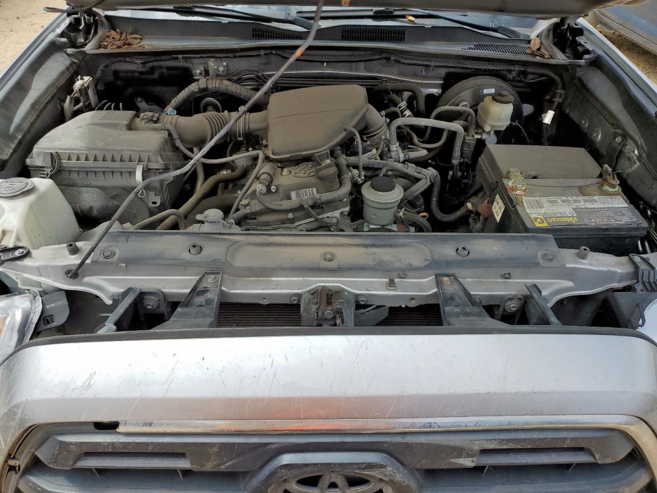 2016 TOYOTA TACOMA