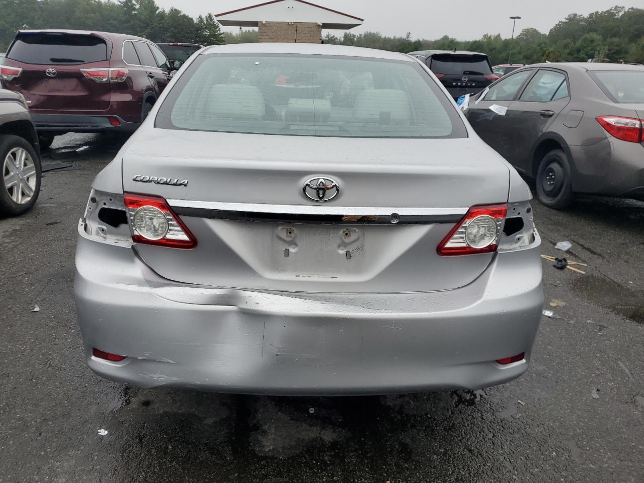 2011 TOYOTA COROLLA