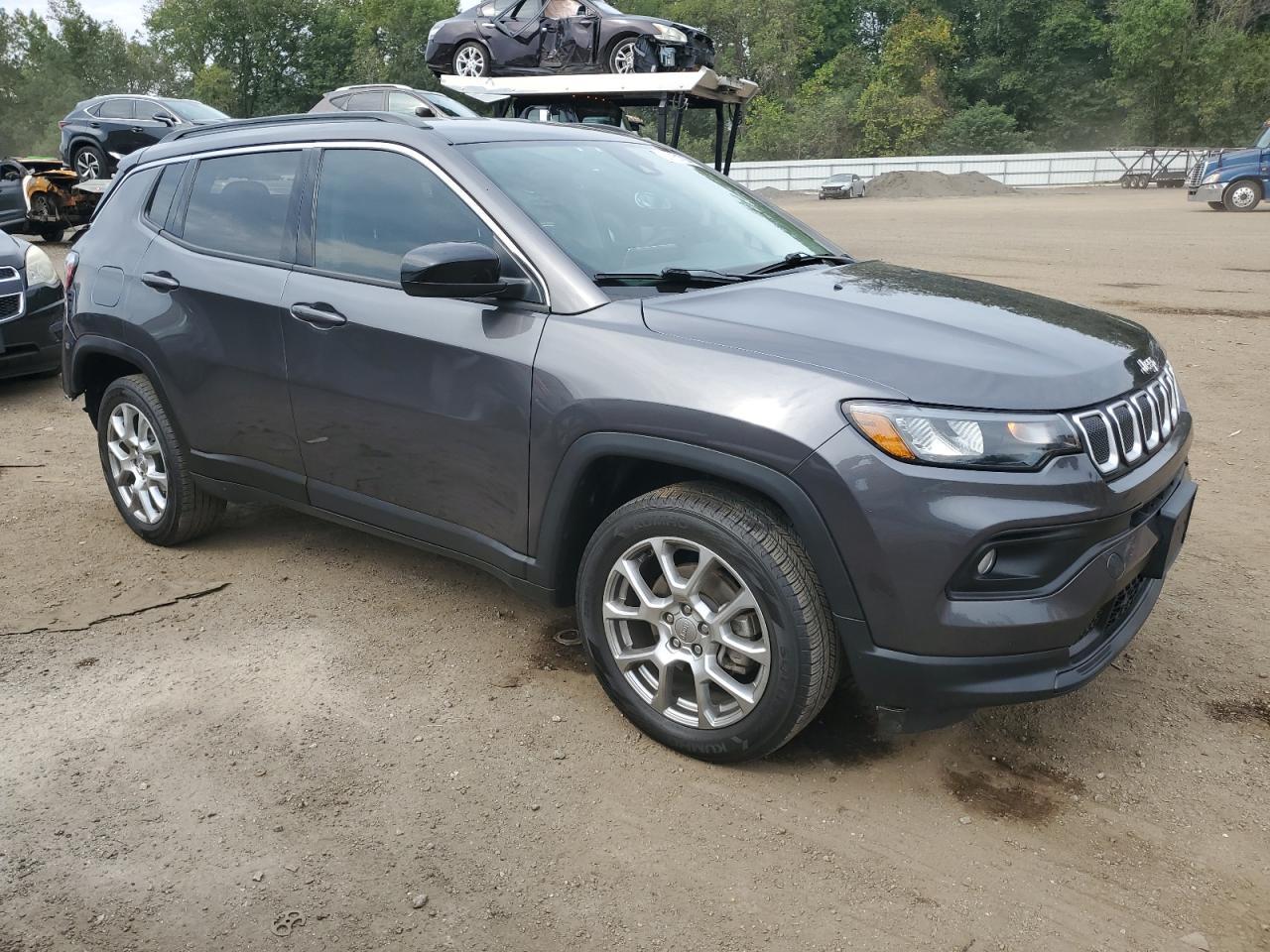 2022 JEEP Compass