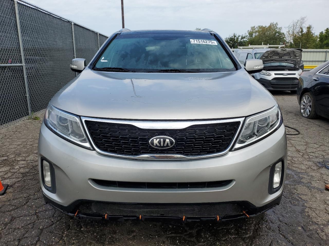 2014 KIA SORENTO