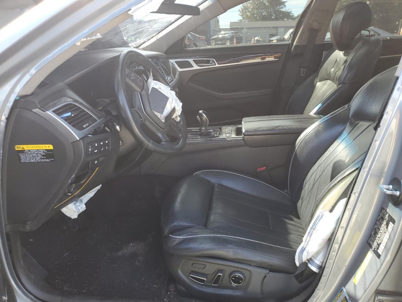 2015 HYUNDAI GENESIS