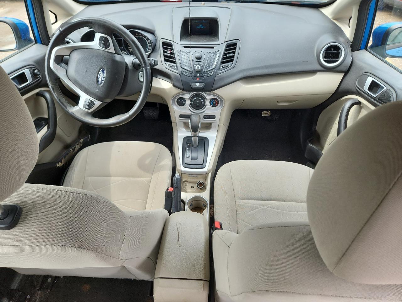 2015 FORD Fiesta