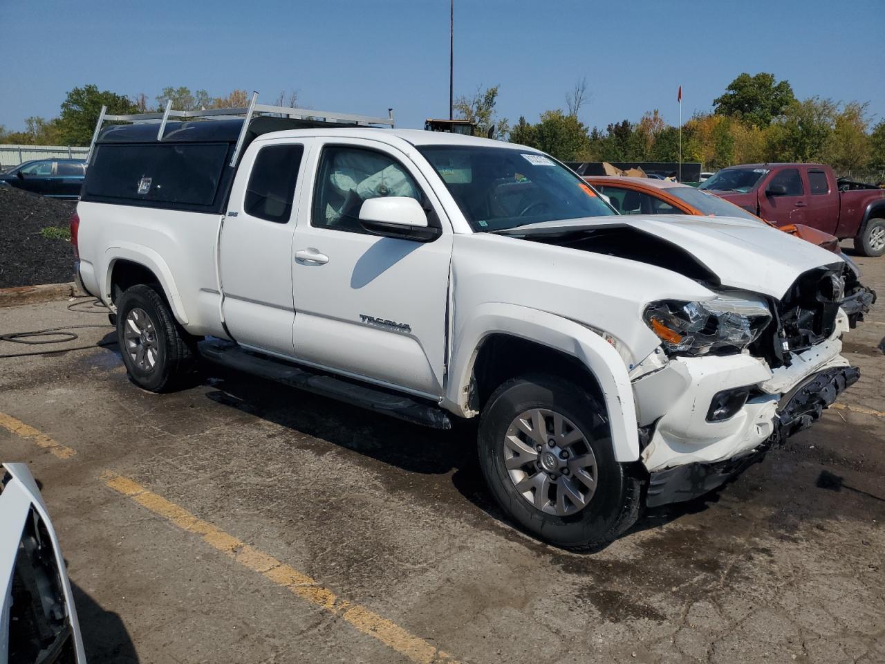 2016 TOYOTA TACOMA