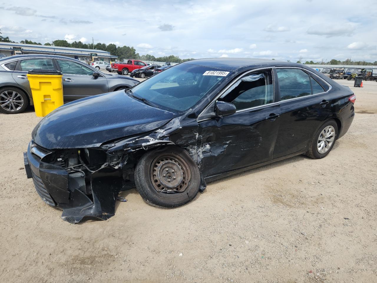 2017 TOYOTA CAMRY