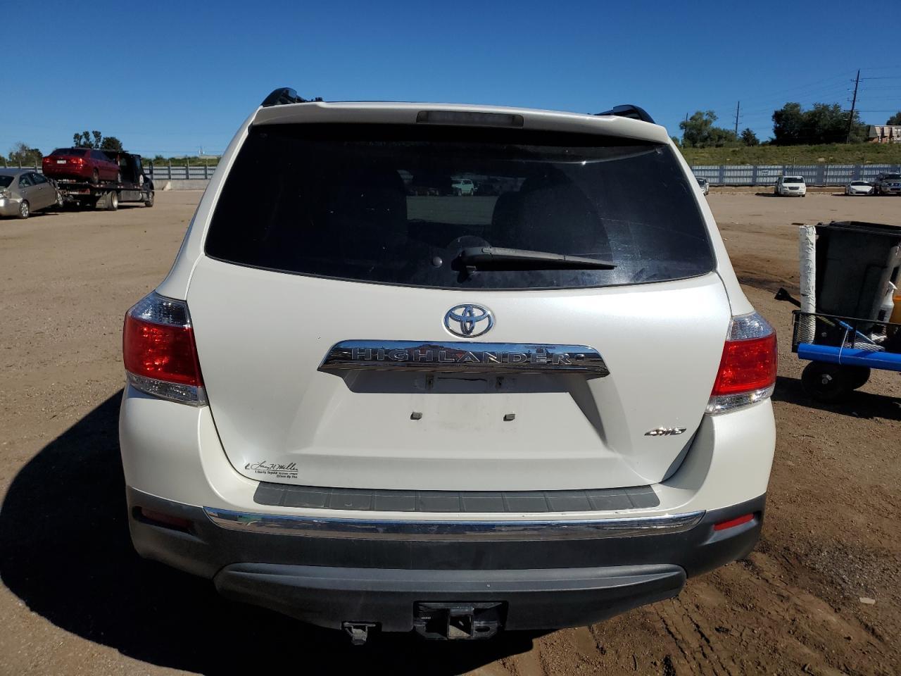 2013 TOYOTA HIGHLANDER