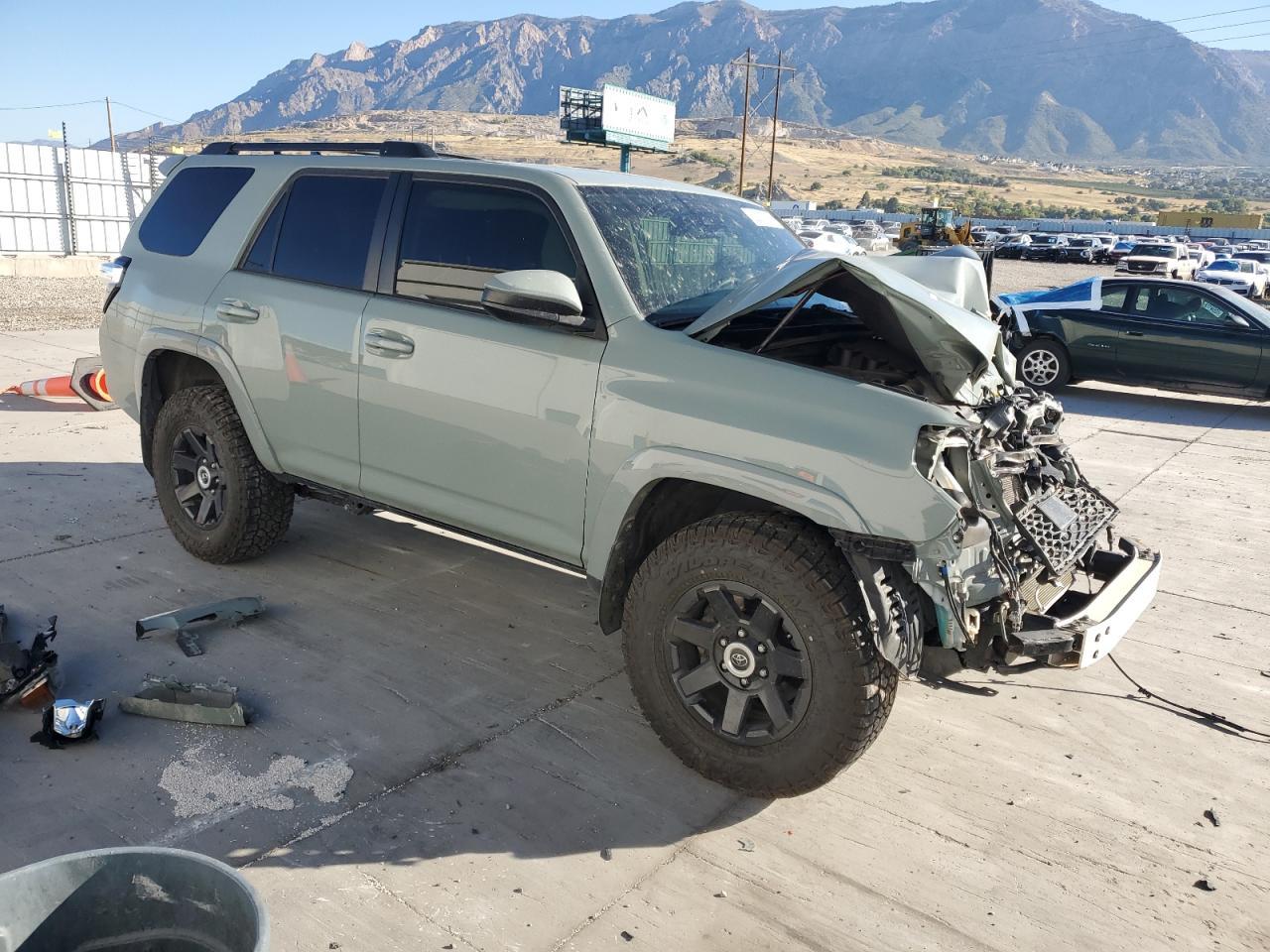 2022 TOYOTA 4Runner