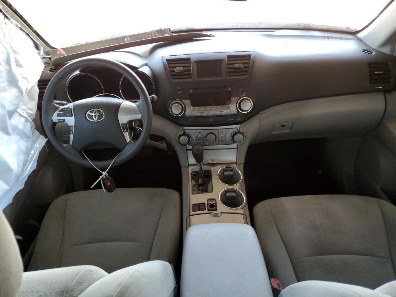 2012 TOYOTA HIGHLANDER