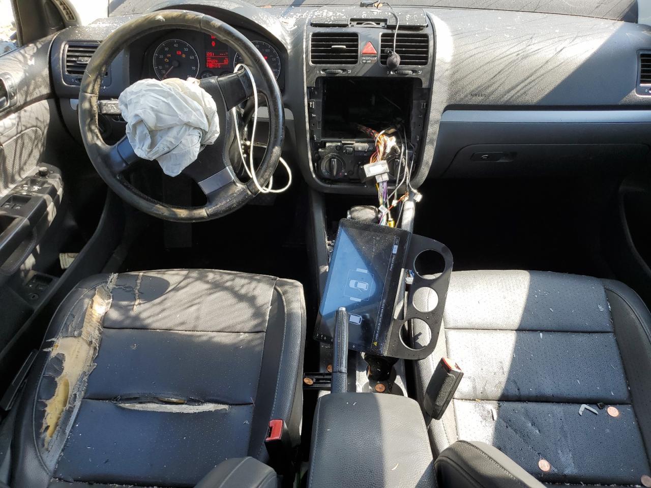 2009 VOLKSWAGEN JETTA