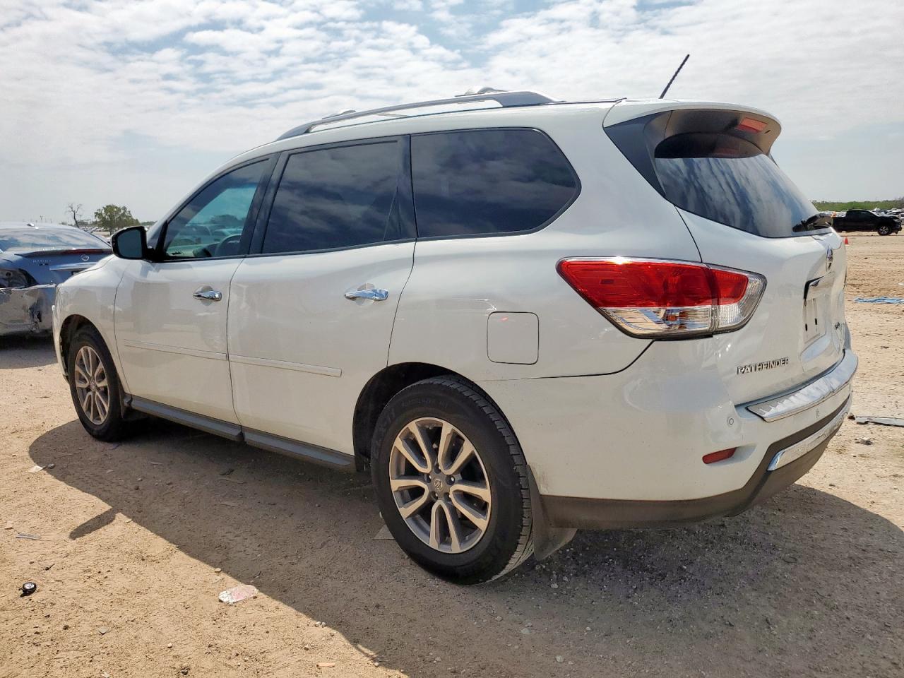 2015 NISSAN PATHFINDER