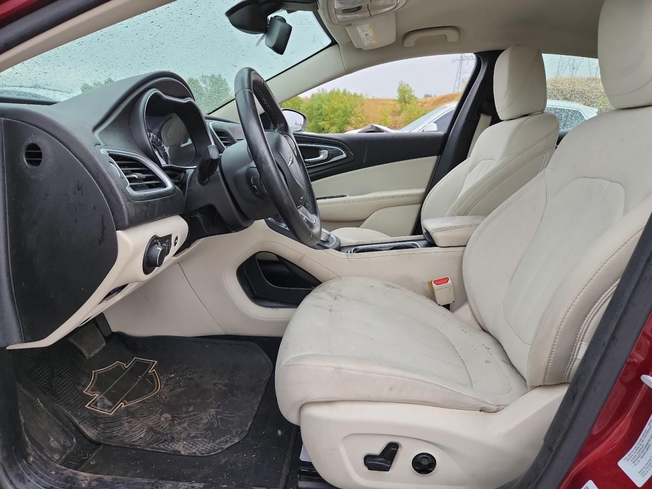 2015 CHRYSLER 200