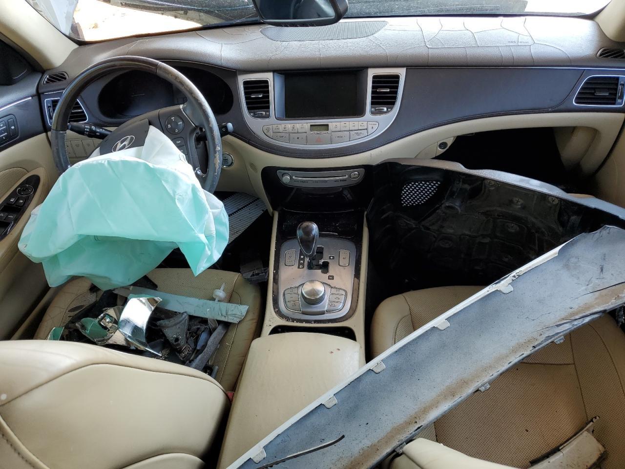 2009 HYUNDAI GENESIS