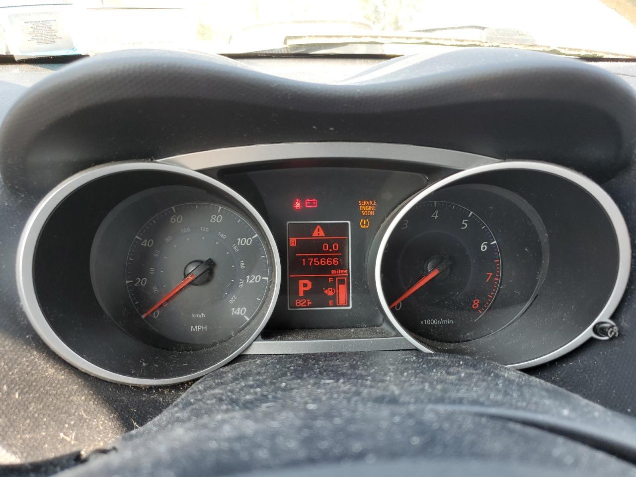 2009 MITSUBISHI outlander