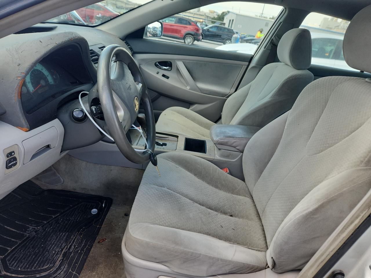 2009 TOYOTA CAMRY