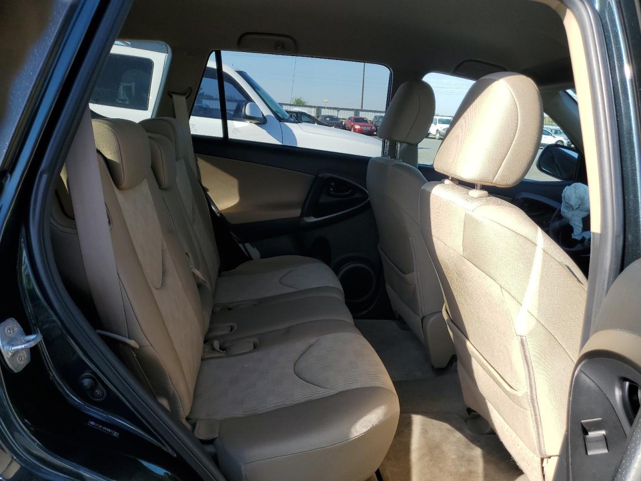 2011 TOYOTA RAV4