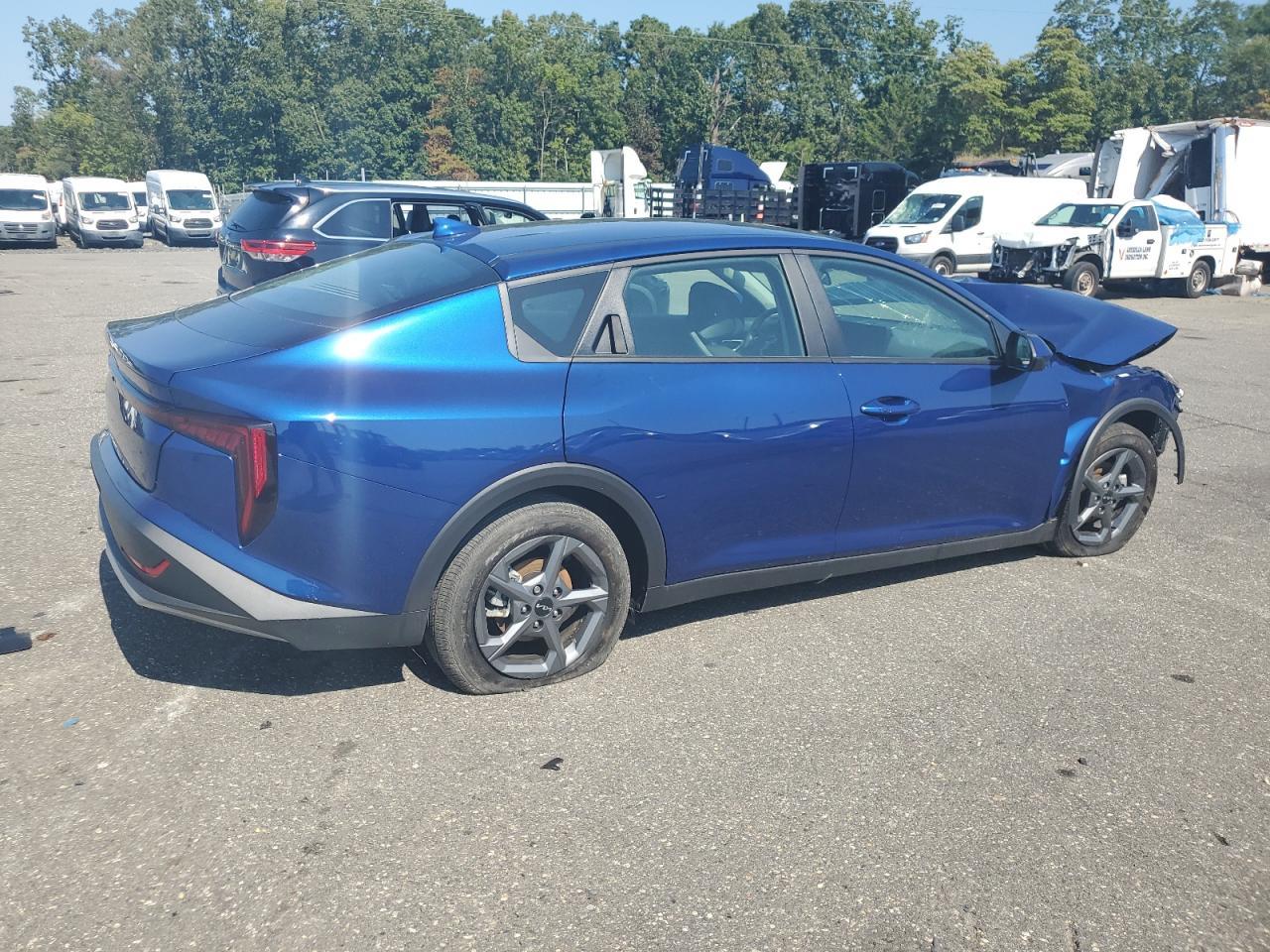 2025 KIA K4