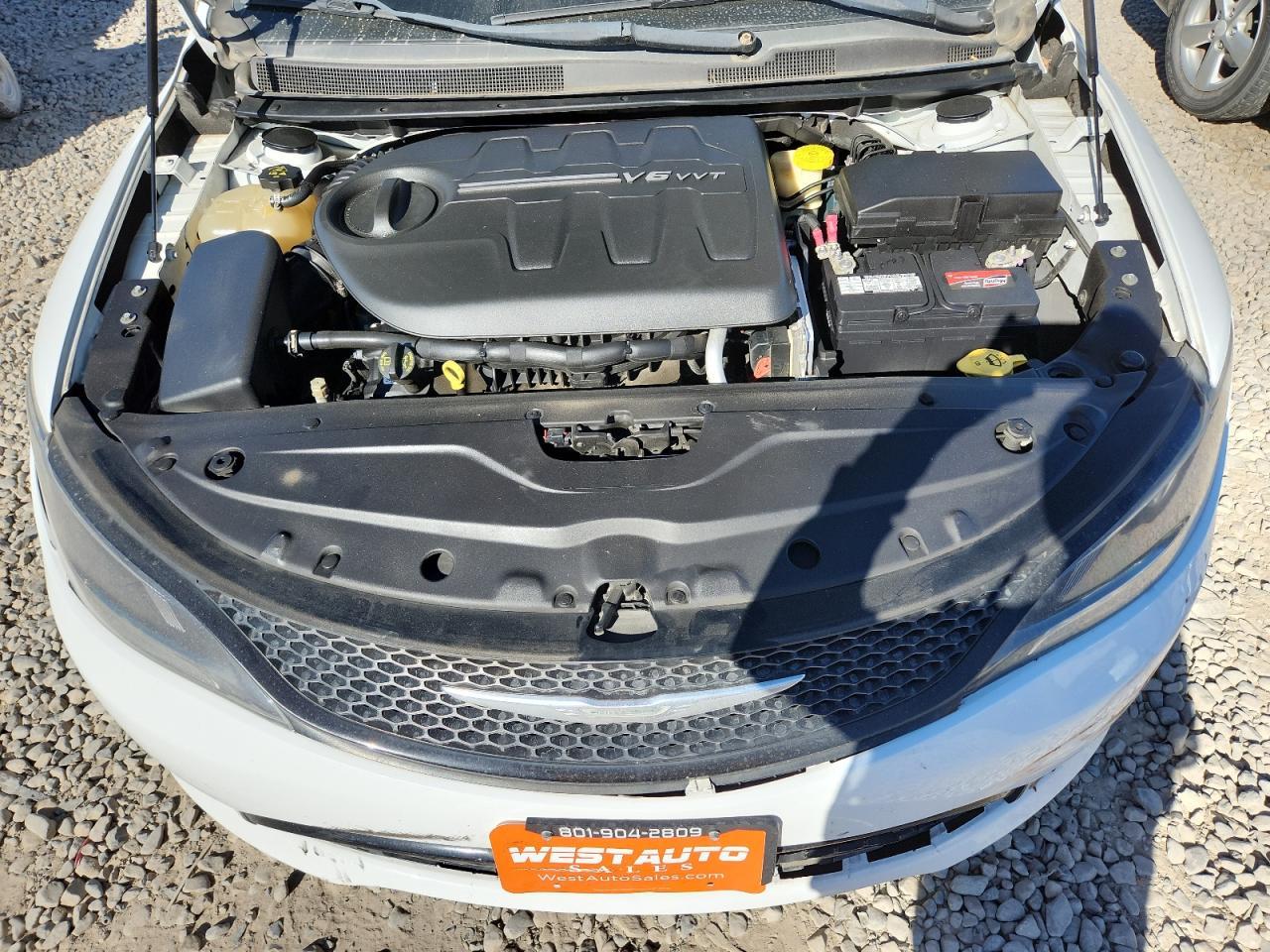 2015 CHRYSLER 200