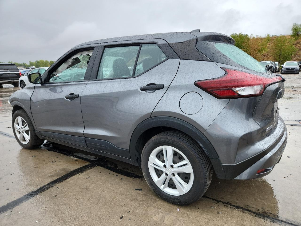 2023 NISSAN KICKS