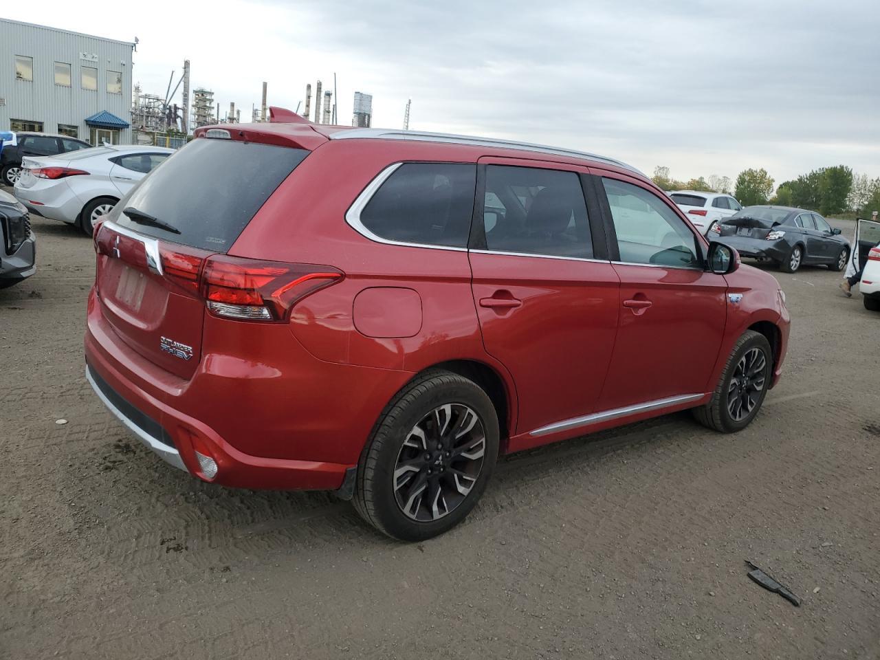 2018 MITSUBISHI outlander