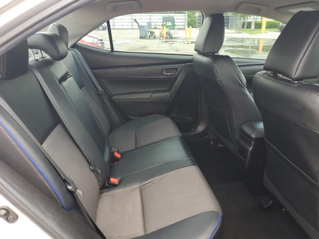 2019 TOYOTA COROLLA