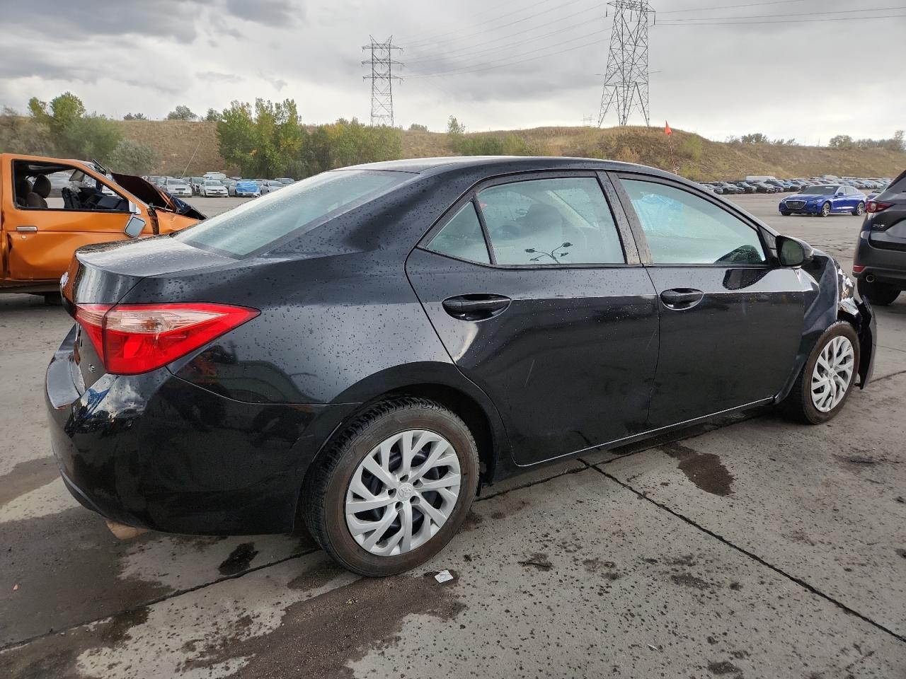 2019 TOYOTA COROLLA