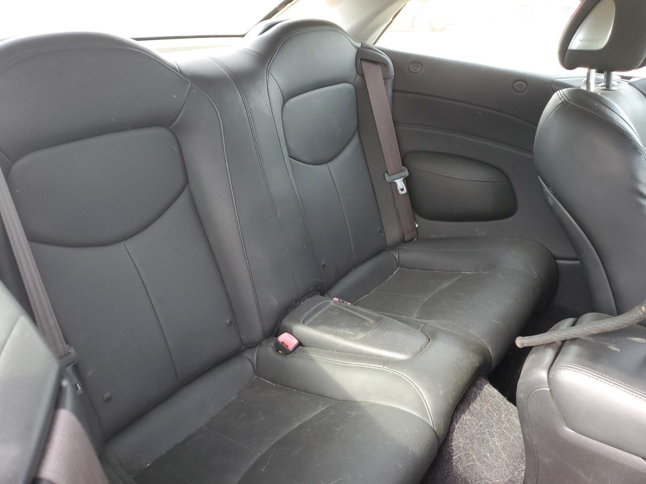 2011 INFINITI G37